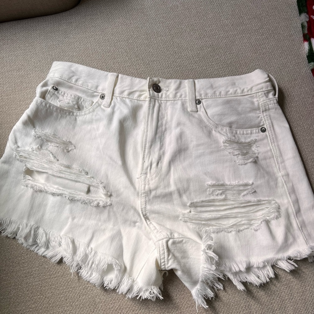 White American Eagle Shorts